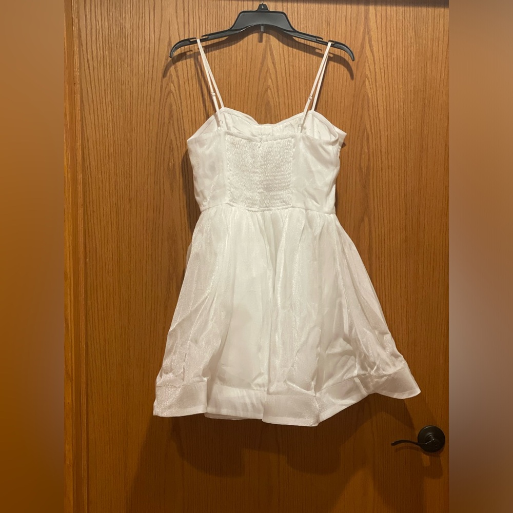 White mini dress! - Picture 2 of 4